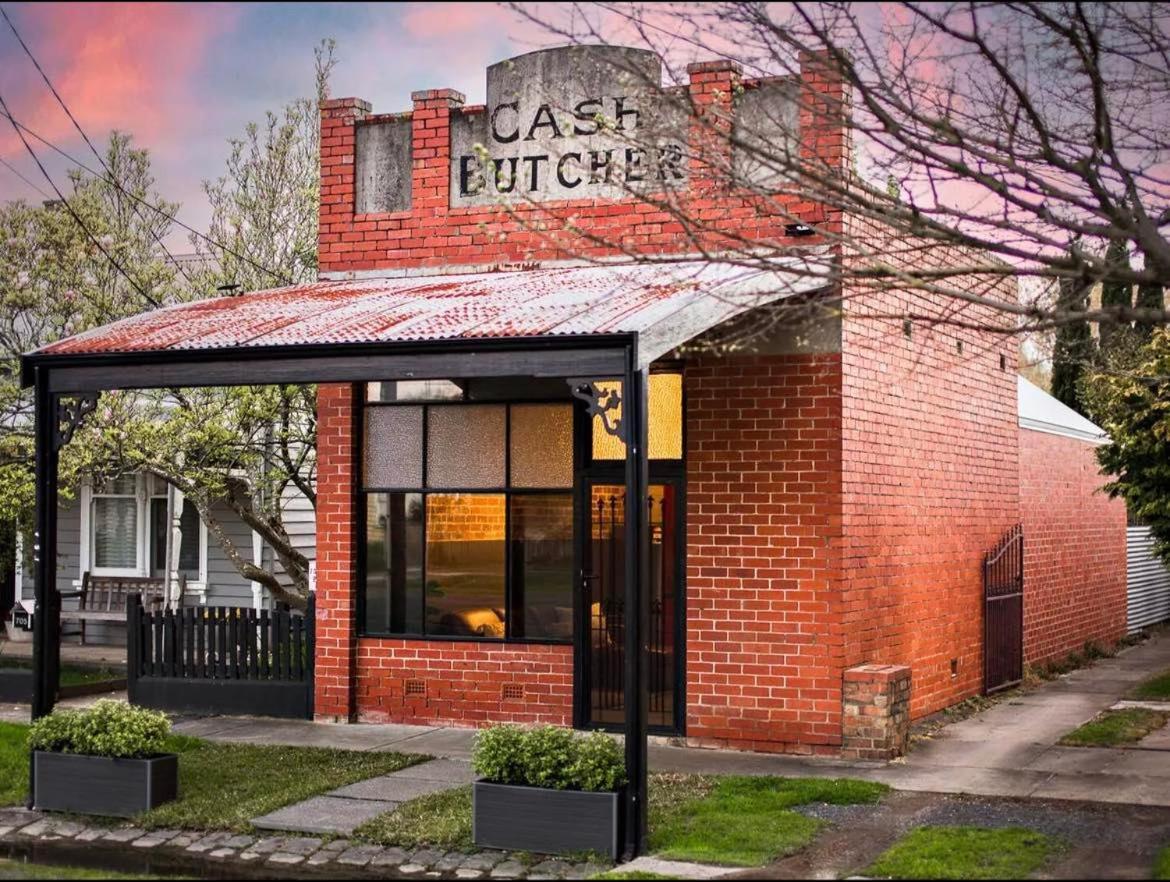 The Cash Butcher - Classy & Centrally Located Ballarat Exteriör bild